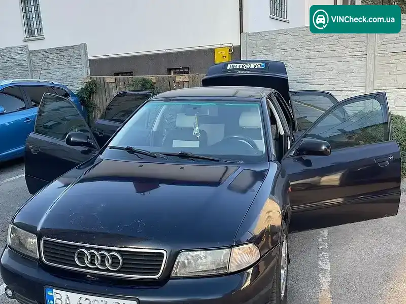 Audi A4 1996, фото з оголошення 2 з 21, VIN WAUZZZ8DZTA130078