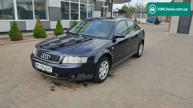 Audi A4 2003, фото з оголошення 2 з 17, VIN WAUZZZ8E43A301836