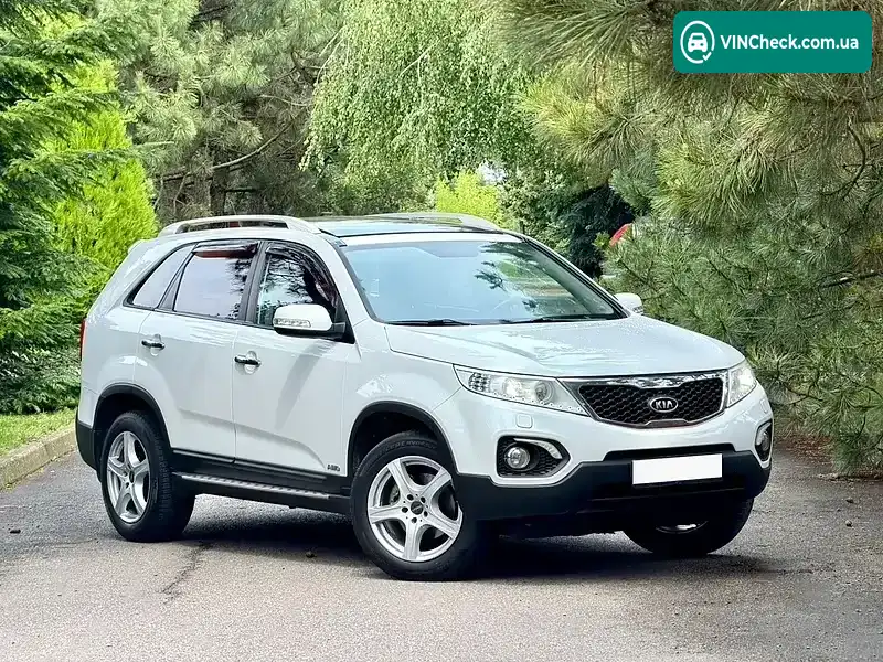 Kia Sorento 2011, фото з оголошення 1 з 20, VIN KNAKU811DC5238350