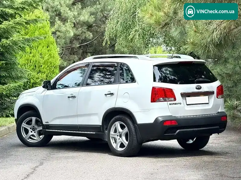 Kia Sorento 2011, фото з оголошення 2 з 20, VIN KNAKU811DC5238350