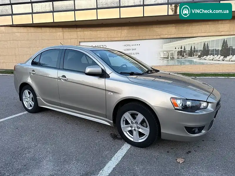 Mitsubishi Lancer 2007, фото з оголошення 2 з 15, VIN JMBSTCY4A8U006137