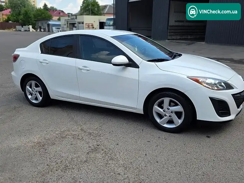 Mazda 3 2010, фото з оголошення 2 з 10, VIN JM1BL1UF5B1440975