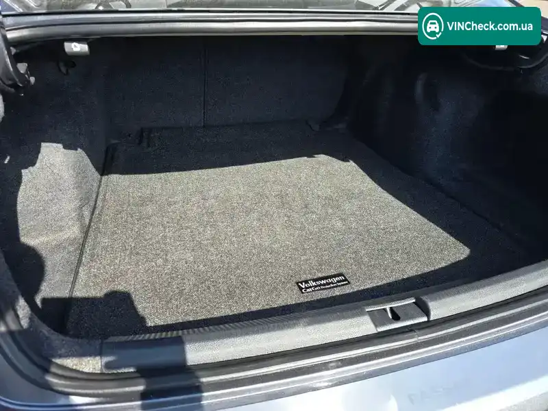 Volkswagen Passat 2020, фото з оголошення 2 з 21, VIN 1VWSA7A31LC023150