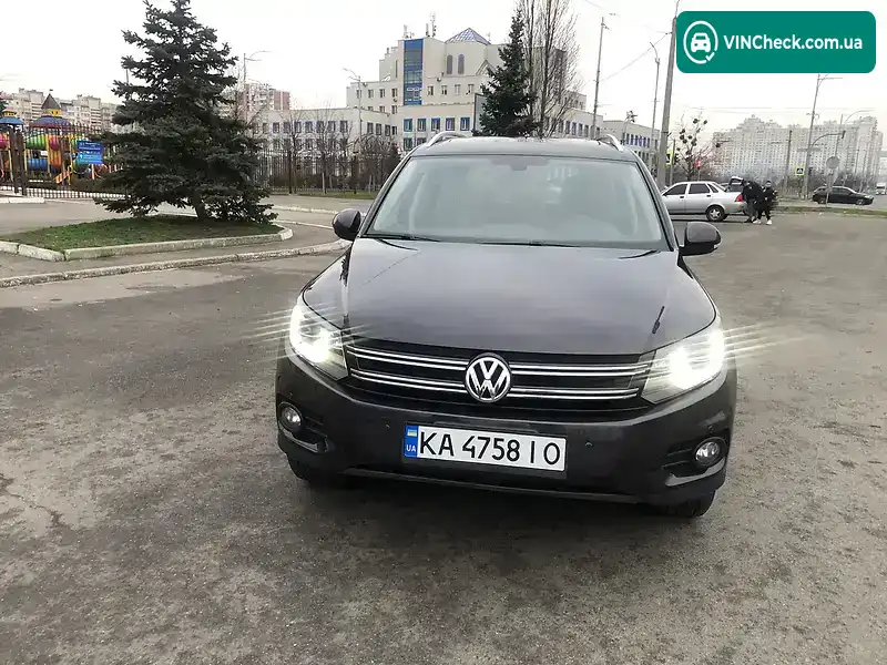 Volkswagen Tiguan 2016, фото з оголошення 2 з 20, VIN WVGBV7AX0GW523231