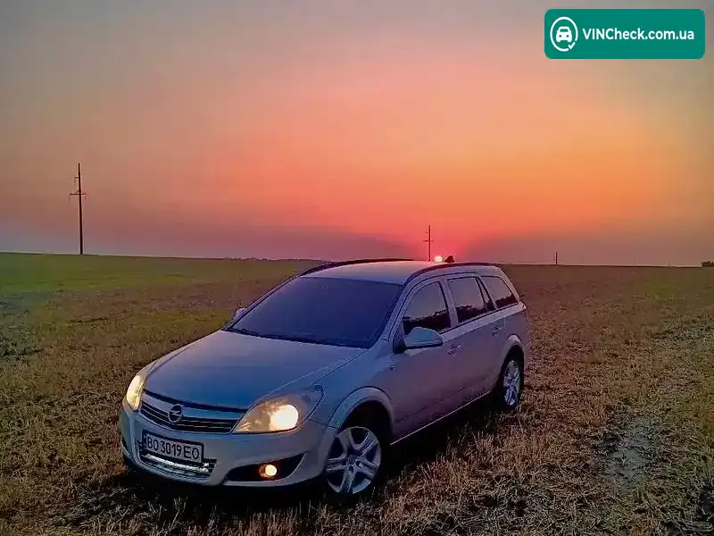 Opel Astra 2009, фото з оголошення 1 з 20, VIN W0L0AHL35A2046735