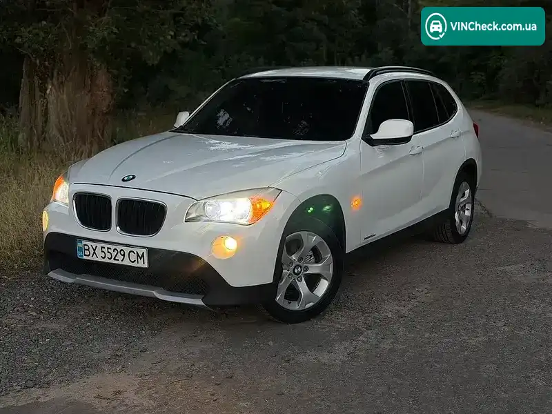BMW X1 2011, фото з оголошення 1 з 20, VIN WBAVP11080VR71463