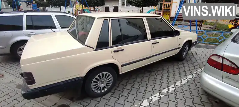 Volvo 740 1990, фото з оголошення 1 з 8, VIN YV1744773L2452059