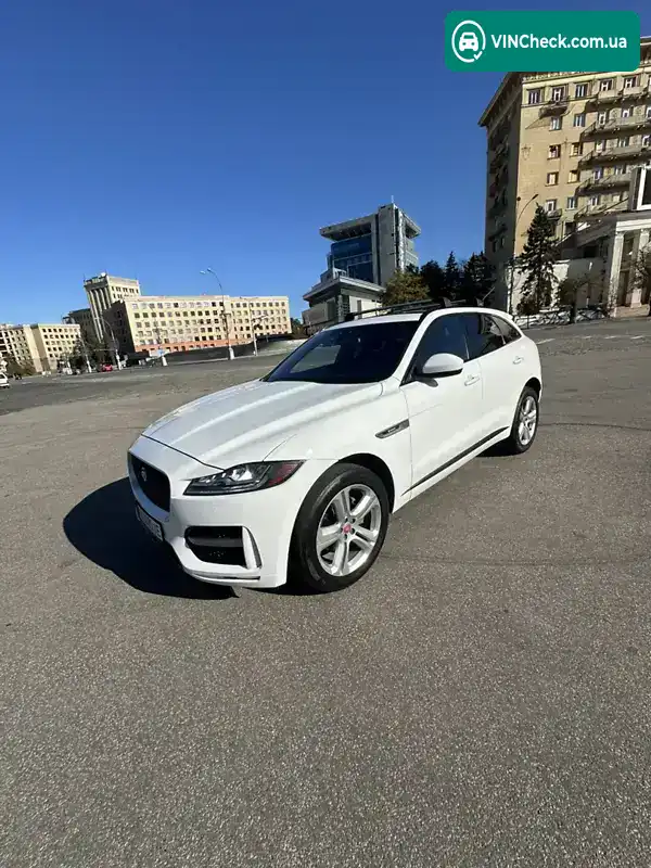 Jaguar F-Pace 2017, фото з оголошення 2 з 13, VIN SADCL2FN7JA245316