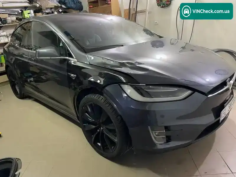 Tesla Model X 2018, фото з оголошення 2 з 21, VIN 5YJXCBE25JF139300