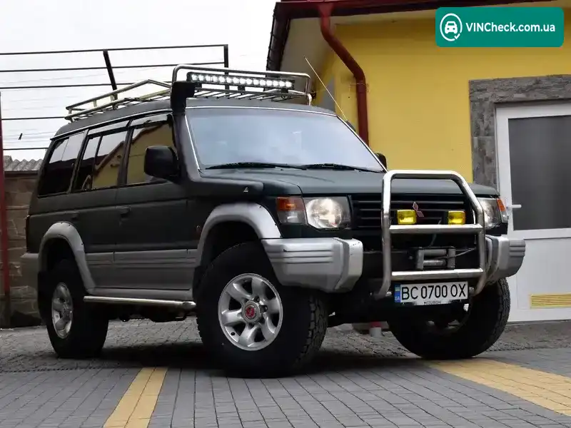 Mitsubishi Pajero 1994, фото з оголошення 1 з 21, VIN JMB0NV440RJ000269