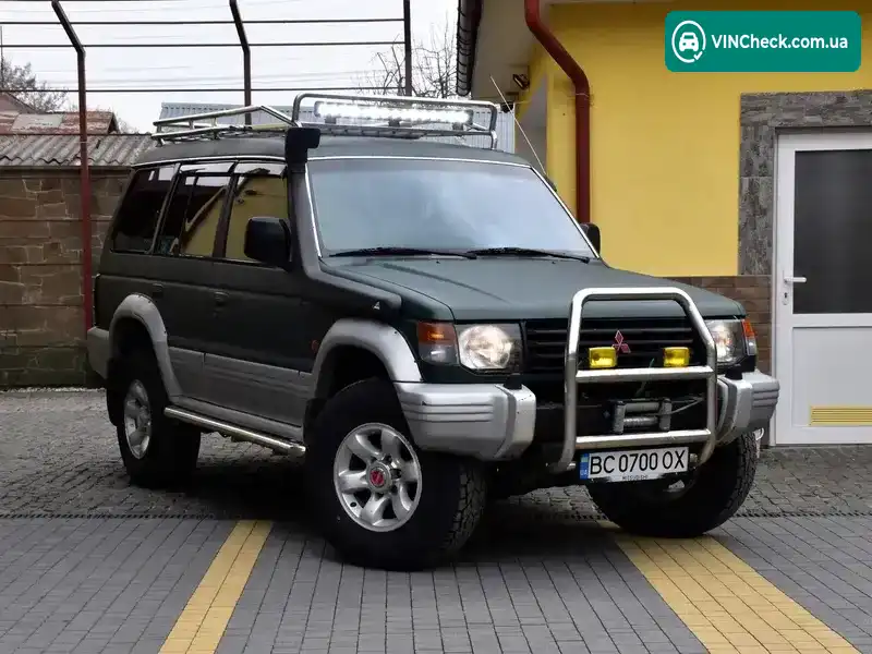 Mitsubishi Pajero 1994, фото з оголошення 2 з 21, VIN JMB0NV440RJ000269