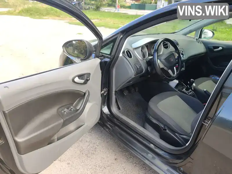 SEAT Ibiza 2010, фото з оголошення 2 з 21, VIN VSSZZZ6JZAR132673