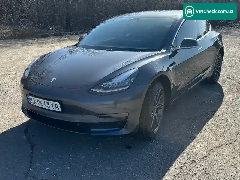 Tesla Model 3 2019, фото з оголошення 1 з 17, VIN 5YJ3E1EB6LF635227