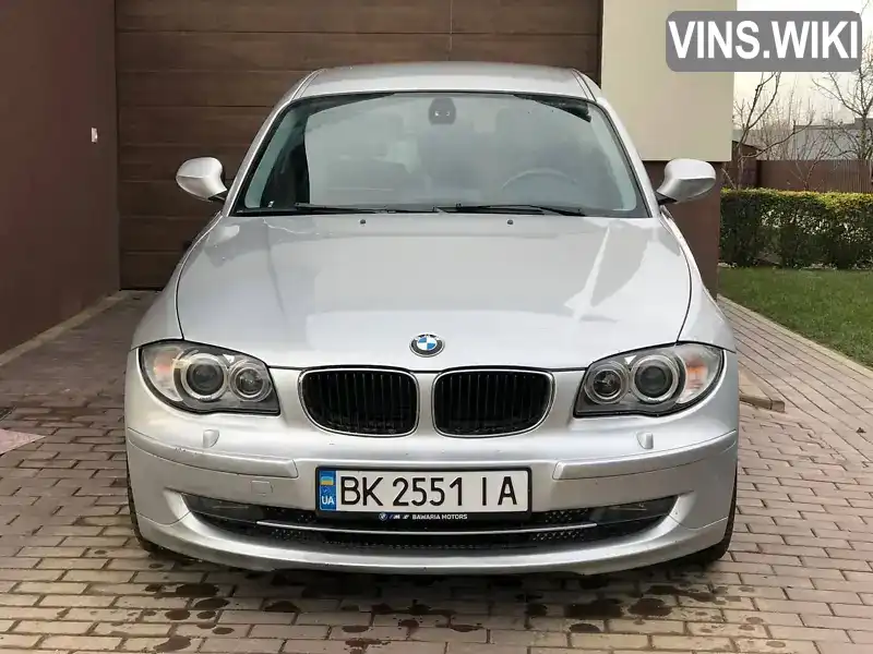 BMW 1 Series 2010, фото з оголошення 1 з 9, VIN WBAUH31020E359134