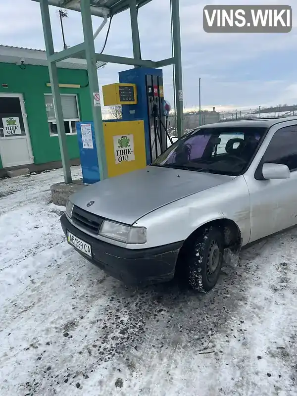 Opel Vectra 1991, фото з оголошення 2 з 3, VIN W0L000089M5325097