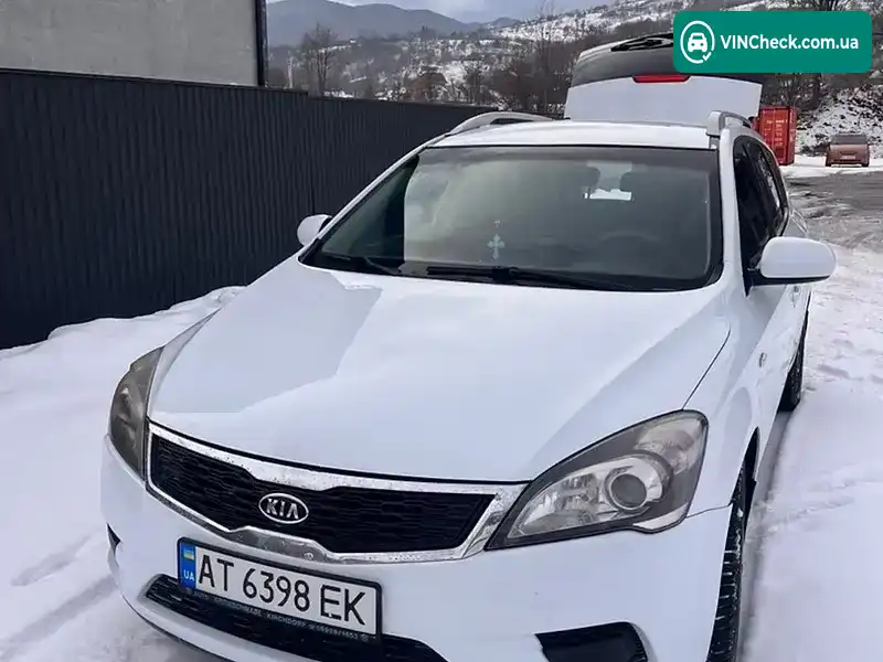 Kia Ceed 2011, фото з оголошення 2 з 19, VIN U5YHB816ACL221472