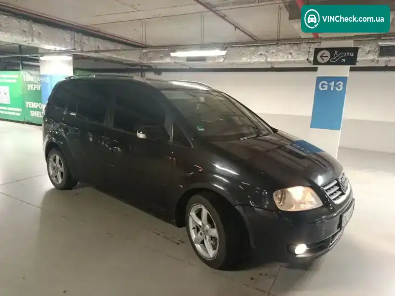 Volkswagen Touran 2004, фото з оголошення 1 з 16, VIN WVGZZZ1TZ5W068618