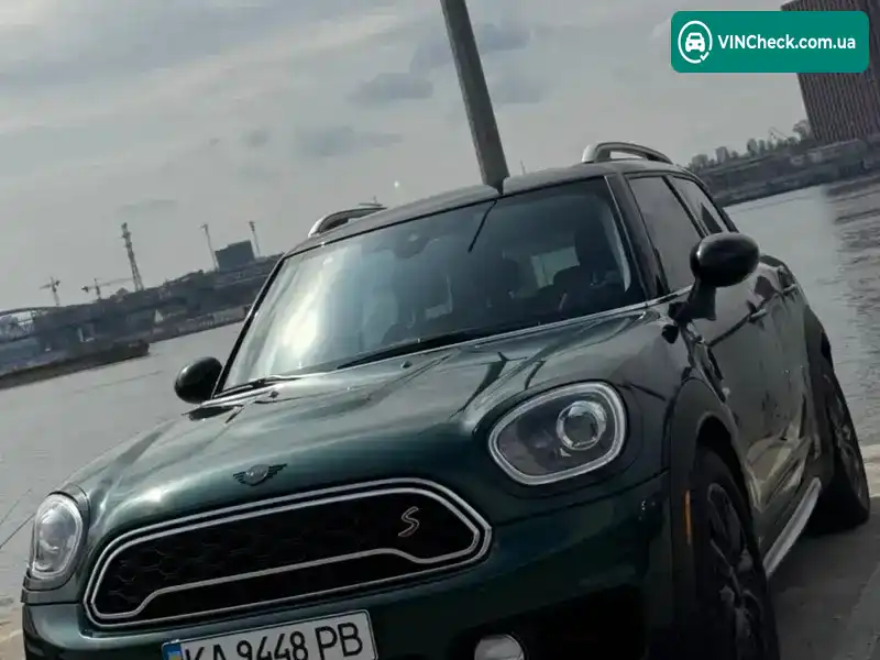 MINI Countryman 2018, фото з оголошення 2 з 21, VIN WMZYT5C58K3E63720