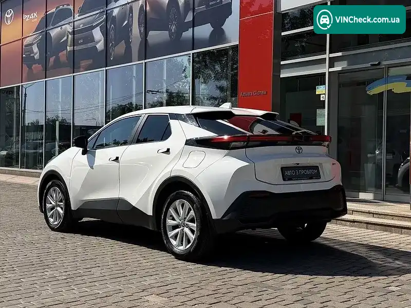 Toyota C-HR 2023, фото з оголошення 2 з 20, VIN JTPAAAAA40R007692