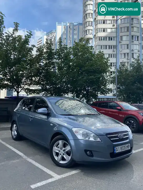 Kia Ceed 2008, фото з оголошення 2 з 10, VIN U5YFF24229L136876