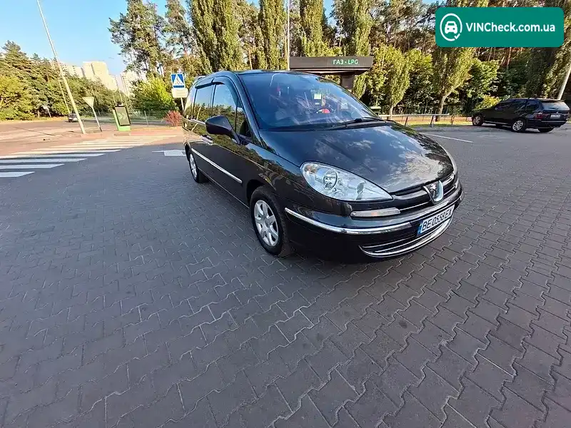 Peugeot 807 2013, фото з оголошення 2 з 20, VIN VF3EBRHHADZ050959