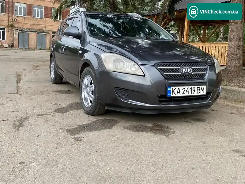Kia Ceed 2008, фото з оголошення 1 з 15, VIN Y6LFF52229L009755