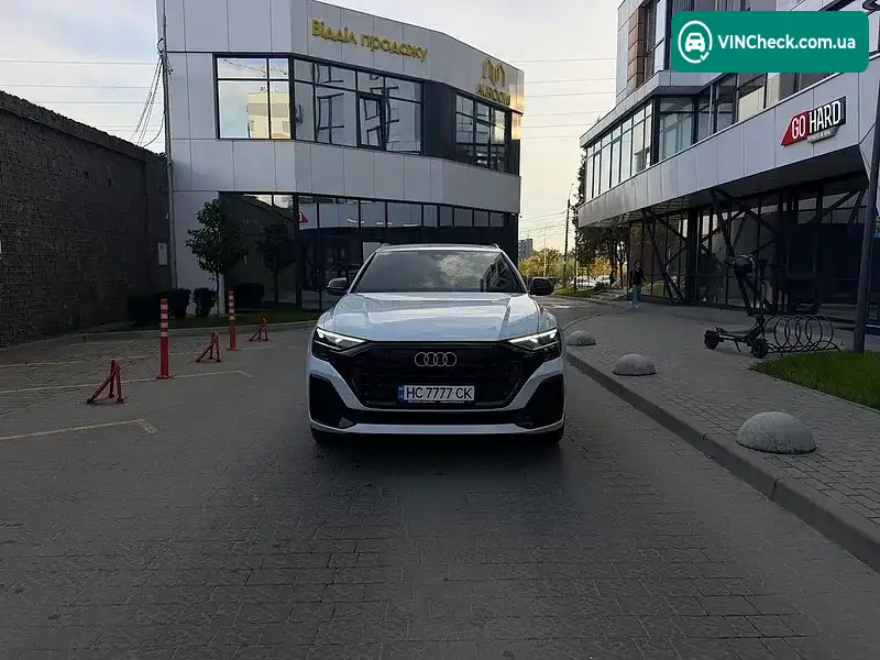 Audi Q8 2024, фото з оголошення 2 з 20, VIN WAUZZZF16SD013930