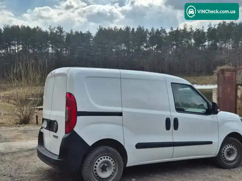 Fiat Doblo 2018, фото з оголошення 2 з 11, VIN ZFA26300006L62339