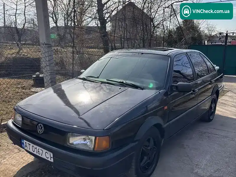 Volkswagen Passat 1992, фото з оголошення 1 з 7, VIN WVWZZZ31ZNB050202