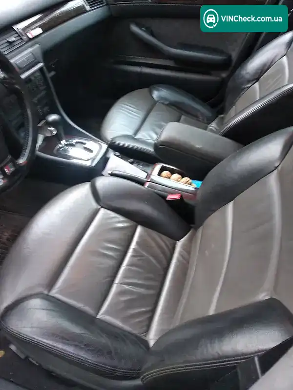 Audi A6 2000, фото з оголошення 2 з 9, VIN WAUZZZ4BZYN070644