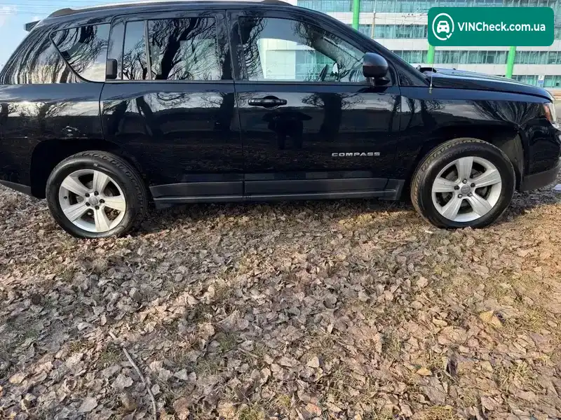 Jeep Compass 2015, фото з оголошення 2 з 9, VIN 1C4NJCBA8GD641636