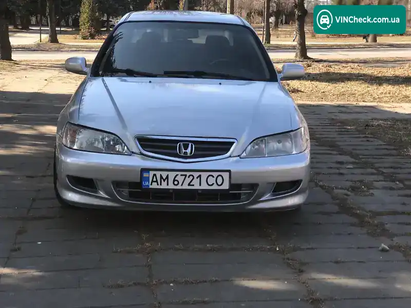 Honda Accord 2002, фото з оголошення 2 з 19, VIN SHHCG85402U303356