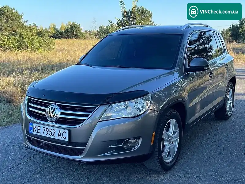 Volkswagen Tiguan 2010, фото з оголошення 2 з 19, VIN WVGBV7AX2AW536327