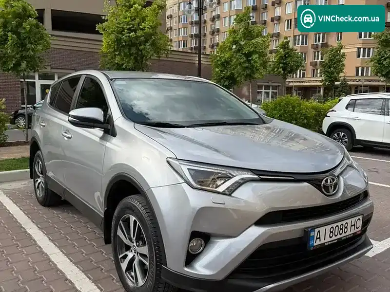 Toyota RAV4 2017, фото з оголошення 1 з 12, VIN JTMWDREV00J117014