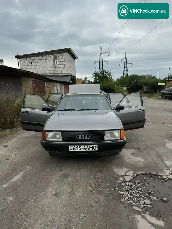 Audi 100 1986, фото з оголошення 1 з 13, VIN WAUZZZ44ZGA074114