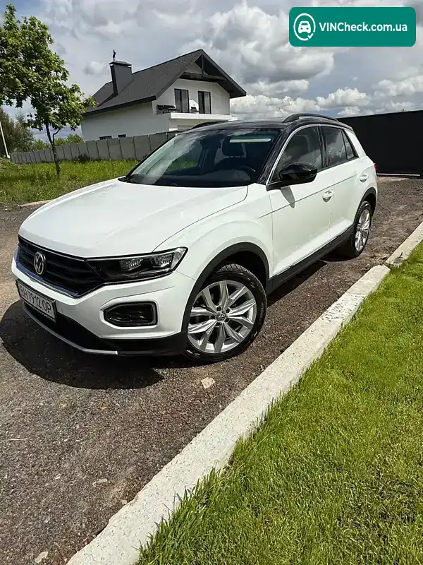 Volkswagen T-Roc 2021, фото з оголошення 1 з 21, VIN WVGZZZA1ZNV027542