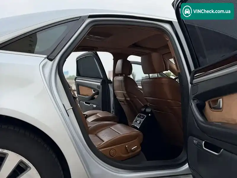 Audi A8 2007, фото з оголошення 2 з 20, VIN WAUZZZ4E28N002433