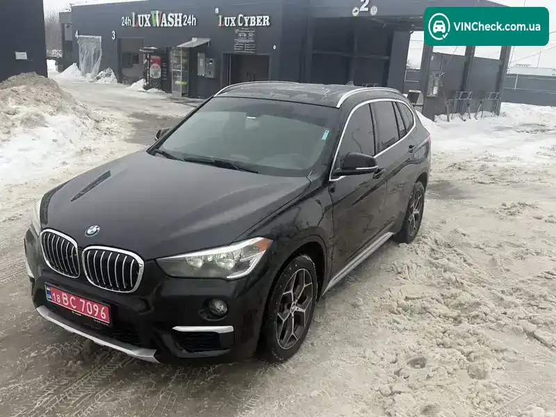 BMW X1 2018, фото з оголошення 2 з 20, VIN WBXHU7C36J3H42494