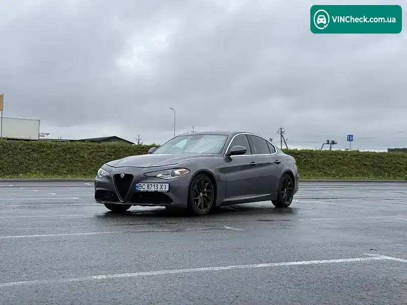 Alfa Romeo Giulia 2017, фото з оголошення 2 з 20, VIN ZARFAEBNXH7550229