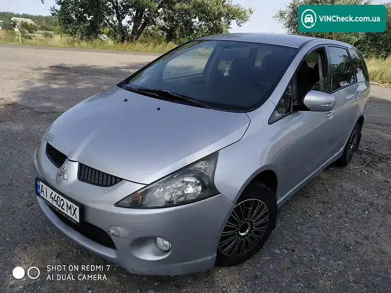 Mitsubishi Grandis 2006, фото з оголошення 2 з 9, VIN JMBLNNA4W6Z001415