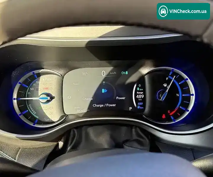 Chrysler Pacifica 2018, фото з оголошення 2 з 20, VIN 2C4RC1N73JR213364