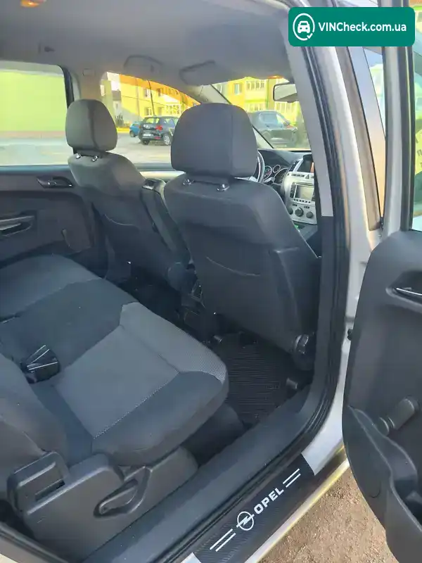 Opel Zafira 2012, фото з оголошення 2 з 12, VIN W0L0AHM75C2114117
