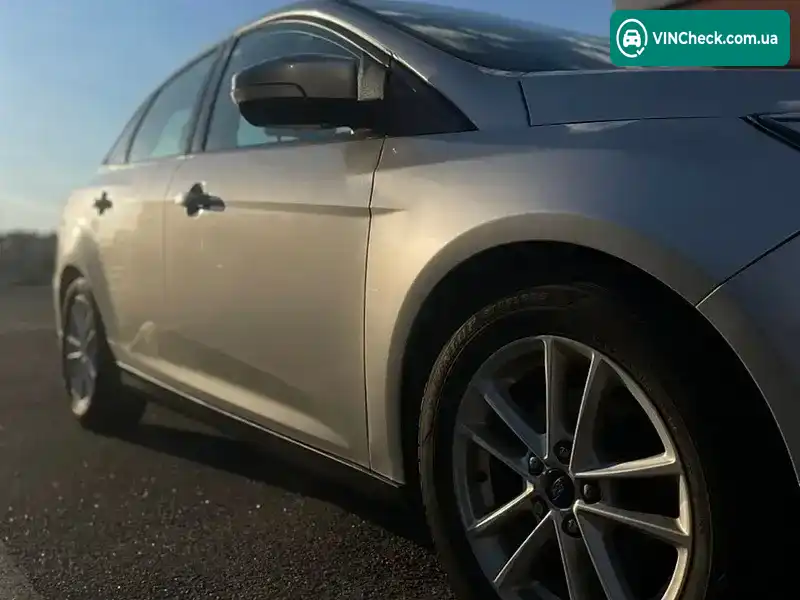 Ford Focus 2016, фото з оголошення 2 з 20, VIN 1FADP3F27GL402023