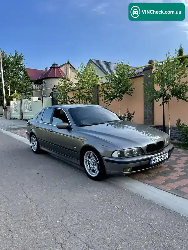 BMW 5 Series 1998, фото з оголошення 1 з 11, VIN WBADF81050BT07145