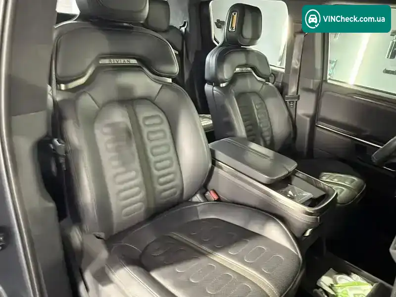 Rivian R1T 2022, фото з оголошення 1 з 21, VIN 7FCTGAAA5NN014843