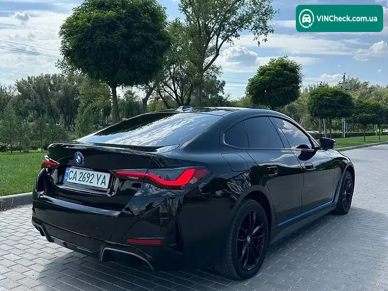 BMW i4 2023, фото з оголошення 2 з 20, VIN WBY71AW050FP95678
