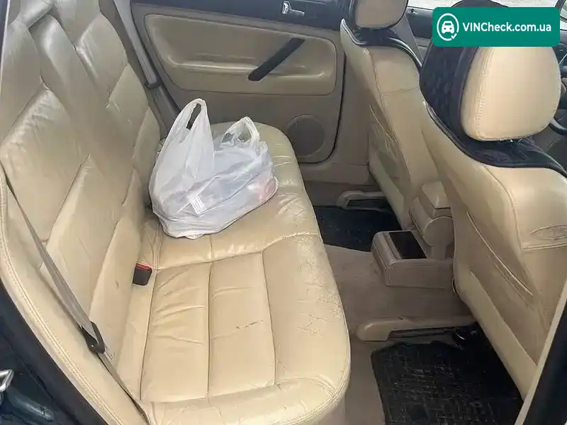 Volkswagen Passat 1998, фото з оголошення 2 з 16, VIN WVWZZZ3BZXE326260