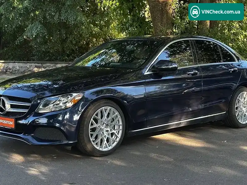 Mercedes-Benz C-Class 2017, фото з оголошення 1 з 20, VIN 55SWF4JBXJU239959