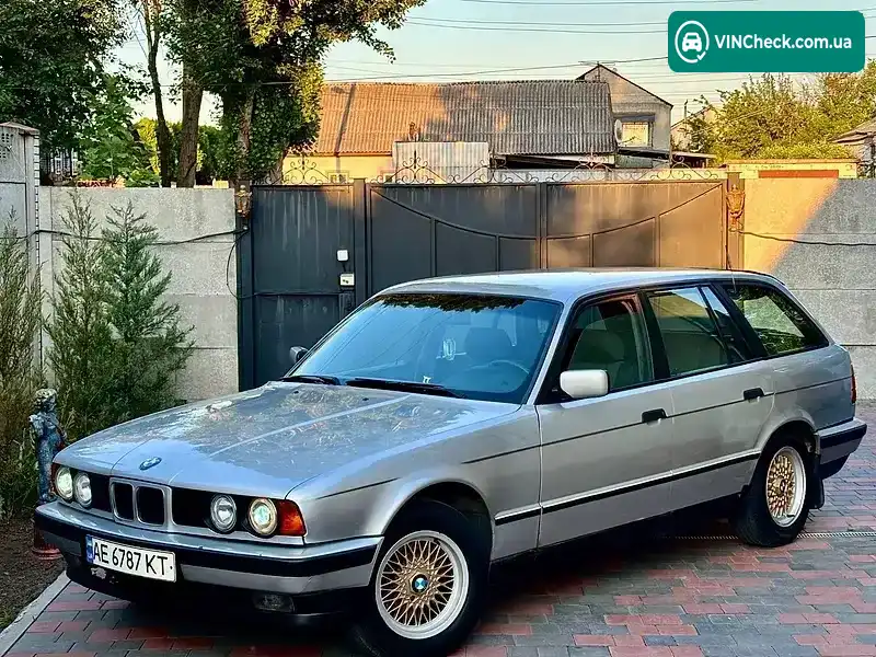 BMW 5 Series 1994, фото з оголошення 2 з 21, VIN WBAHG71020GC74507