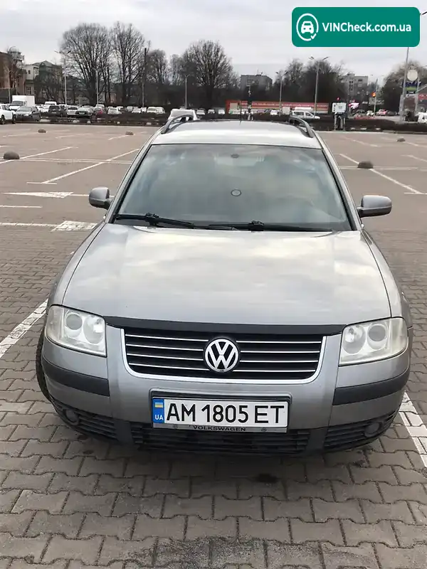 Volkswagen Passat 2003, фото з оголошення 1 з 19, VIN WVWZZZ3BZ3E371835